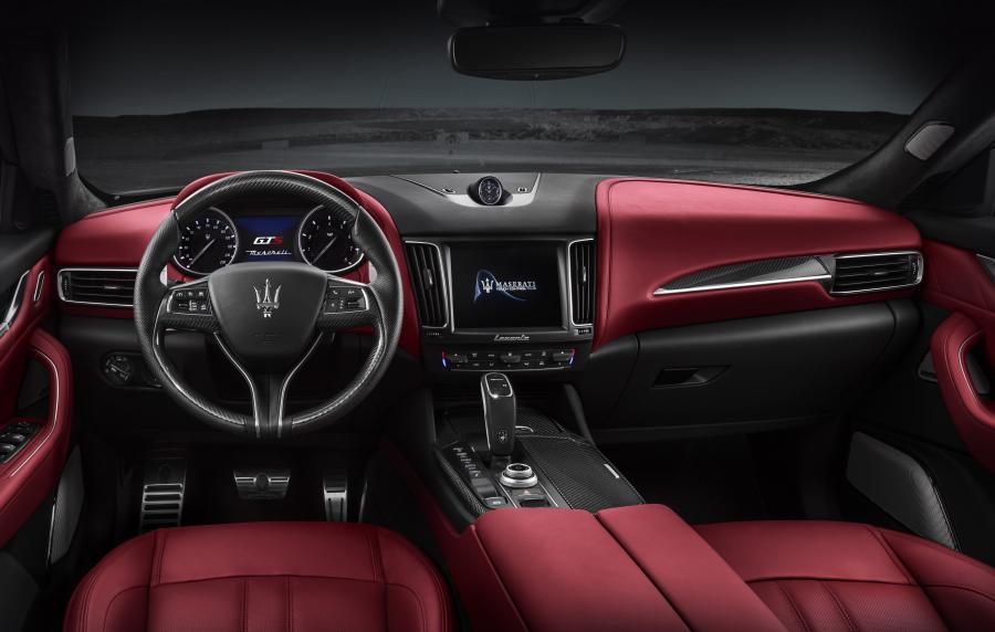Торпедо Maserati Levante GTS 2018 года  (WW) (фото 33 из 74)